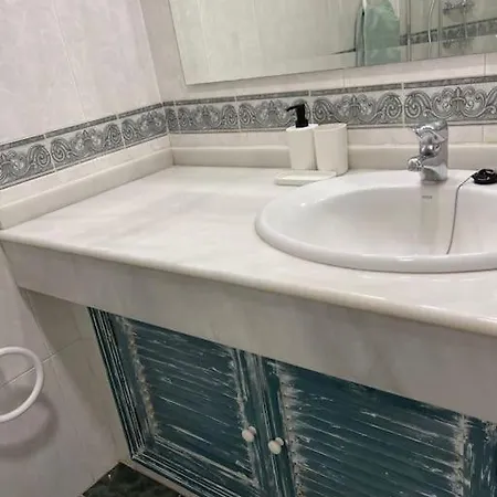 Estudio En Con Vistas Al Mar * 푸엔히롤라